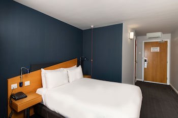 Holiday Inn Express Warwick - Stratford-Upon-Avon, An Ihg Hotel