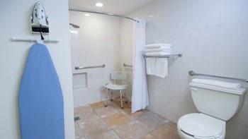 Holiday Inn Ciudad Del Carmen, An Ihg Hotel