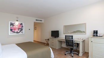 Holiday Inn Ciudad Del Carmen, An Ihg Hotel