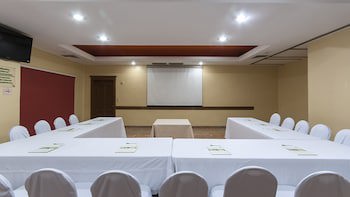 Holiday Inn Ciudad Del Carmen, An Ihg Hotel