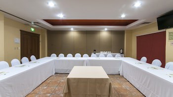 Holiday Inn Ciudad Del Carmen, An Ihg Hotel