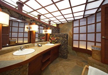 Coconuts Beach Club Resort & Spa