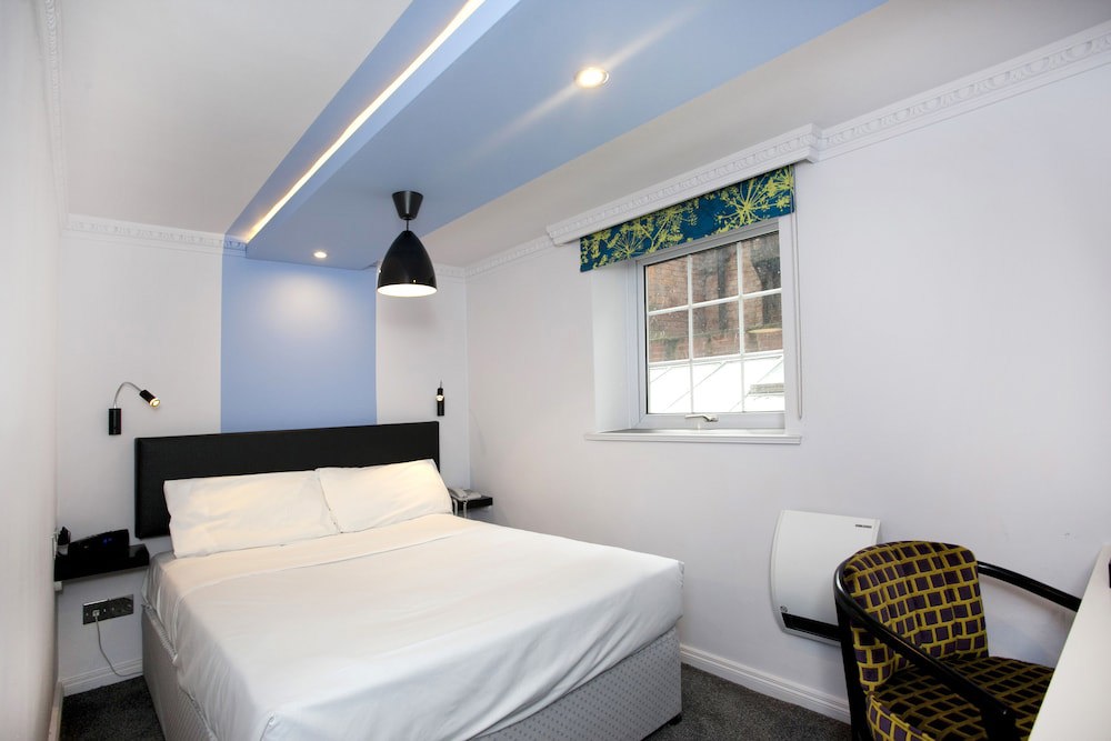 St James Hotel, BW Premier Collection
