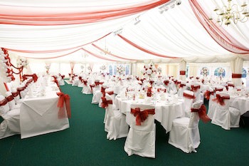 Brook Marston Farm Hotel