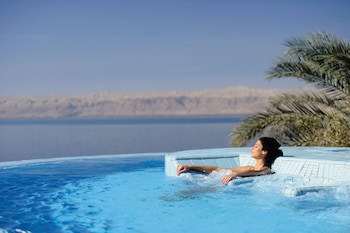 Movenpick Dead Sea Resort