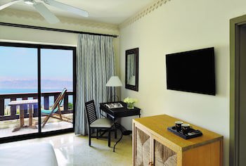 Movenpick Dead Sea Resort