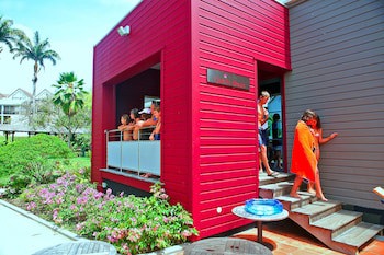 Mahogany Hotel Residence And Spa