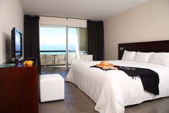 Mahogany Hotel Residence And Spa