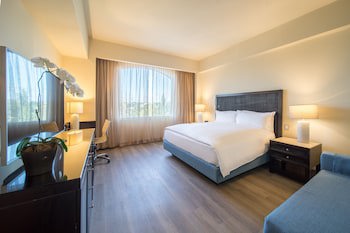 Real Intercontinental San Salvador At Metrocentro Mall, An Ihg Hotel
