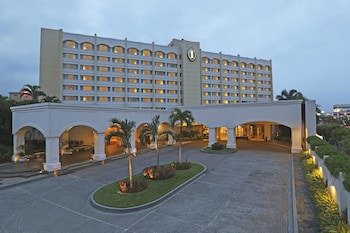 Real Intercontinental San Salvador At Metrocentro Mall, An Ihg Hotel