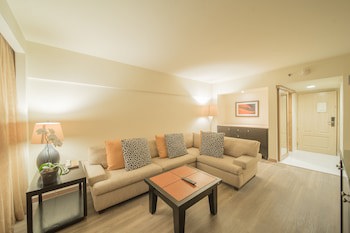 Real Intercontinental San Salvador At Metrocentro Mall, An Ihg Hotel