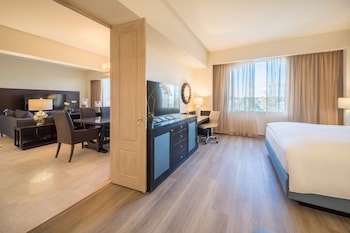 Real Intercontinental San Salvador At Metrocentro Mall, An Ihg Hotel