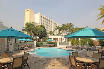 Real Intercontinental San Salvador At Metrocentro Mall, An Ihg Hotel