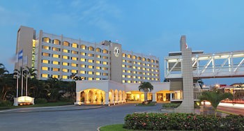 Real Intercontinental San Salvador At Metrocentro Mall, An Ihg Hotel