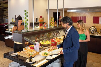 Real Intercontinental San Salvador At Metrocentro Mall, An Ihg Hotel
