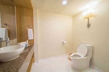 Real Intercontinental San Salvador At Metrocentro Mall, An Ihg Hotel