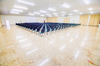 Dan Inn Uberaba E Convencoes