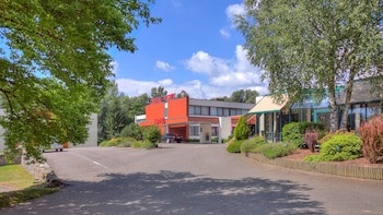 Hotel & Aparthotel Casteau Resort Mons