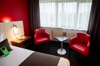 Hotel & Aparthotel Casteau Resort Mons