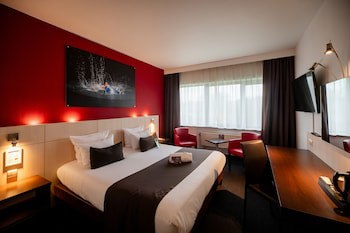 Hotel & Aparthotel Casteau Resort Mons