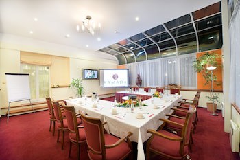 Ramada by Wyndham Prague City Centre galeri fotoğrafı