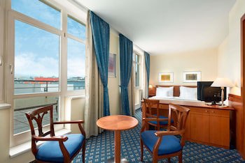 Ramada by Wyndham Prague City Centre fotoğrafı
