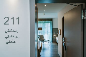 Schlosshotel Monrepos galeri fotoğrafı