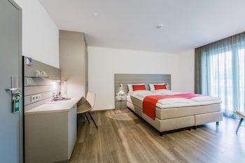Schlosshotel Monrepos galeri fotoğrafı
