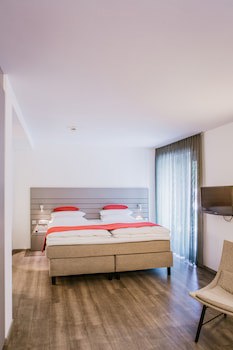 Schlosshotel Monrepos galeri fotoğrafı