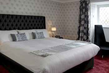 Barons Court Hotel