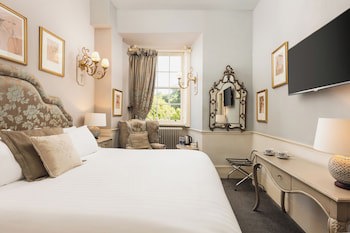 Lumley Castle Hotel