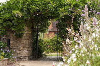 The Montagu Arms Hotel