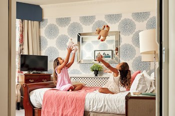 The Montagu Arms Hotel