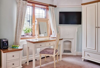 The Montagu Arms Hotel