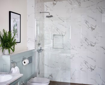 The Montagu Arms Hotel