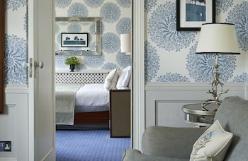 The Montagu Arms Hotel