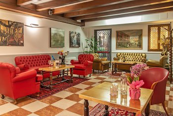 Hotel La Fenice Et Des Artistes fotoğrafı