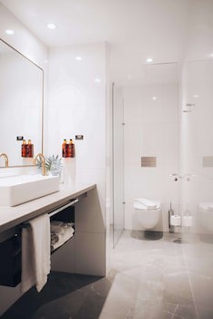 Clarion Hotel Gillet