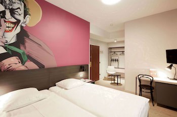 Hotel Crystal