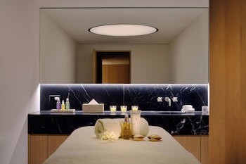 Crystal Hotel