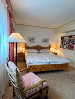 Crystal Hotel