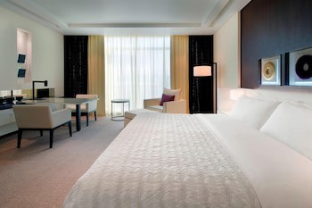 Le Meridien Dubai Hotel & Conference Centre galeri fotoğrafı