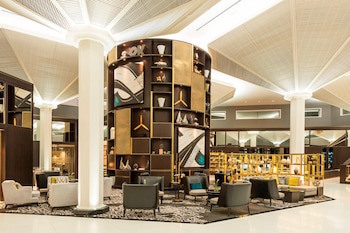 Le Meridien Dubai Hotel & Conference Centre