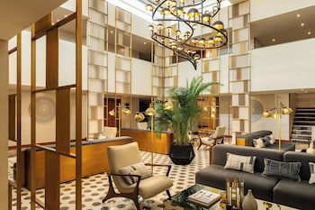 Le Meridien Dubai Hotel & Conference Centre