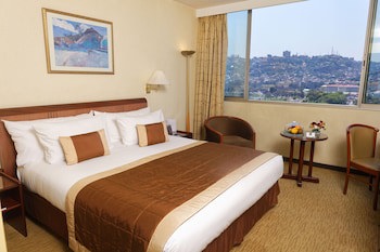 Carlton Hotel