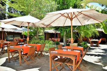 Carlton Hotel