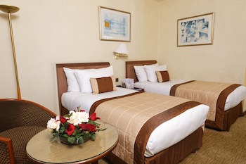 Carlton Hotel