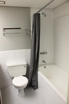 Wilderness Beach Hotel