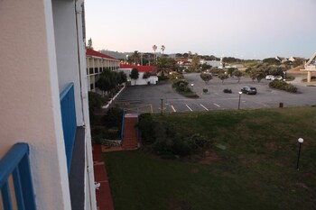 Wilderness Beach Hotel