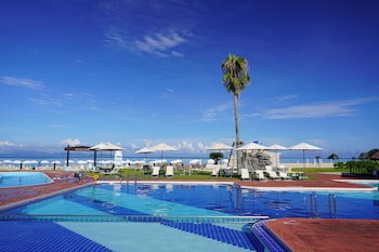 Okuma Private Beach & Resort